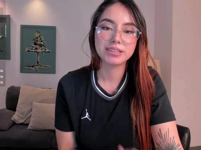 MaddisonCollins on BongaCams 