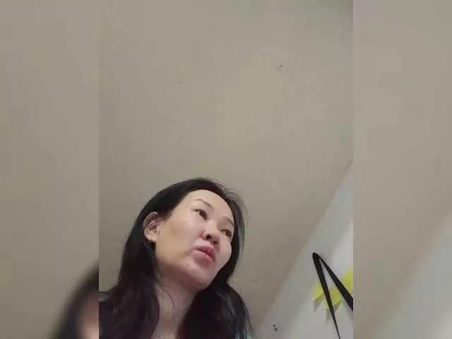 Manamy on BongaCams 