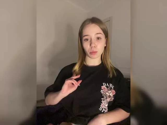 mariaaa-1 on BongaCams 