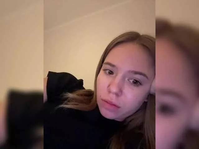 mariaaa-1 on BongaCams 