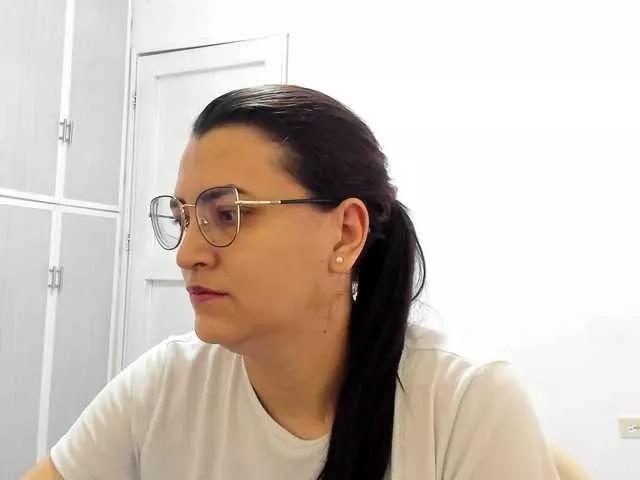 MARILYNG on BongaCams 