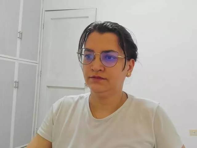 MARILYNG on BongaCams 