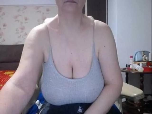 mary-x on BongaCams 