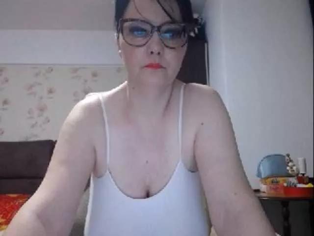 mary-x on BongaCams 