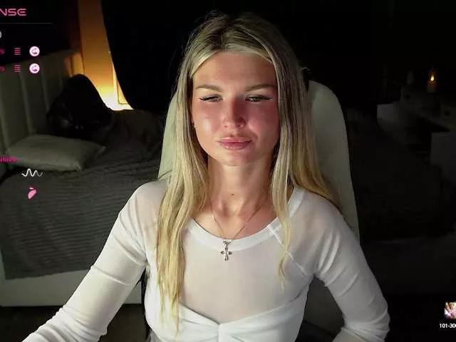 Masha-Masha on BongaCams 