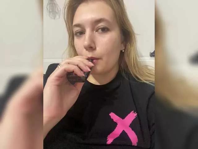 Offline Masia-1 on BongaCams