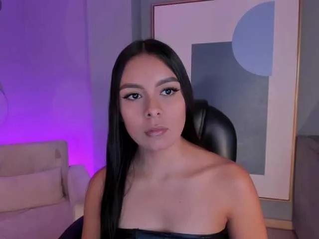 MelodyHill on BongaCams 