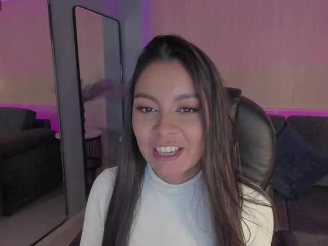 MelodyHill on BongaCams 
