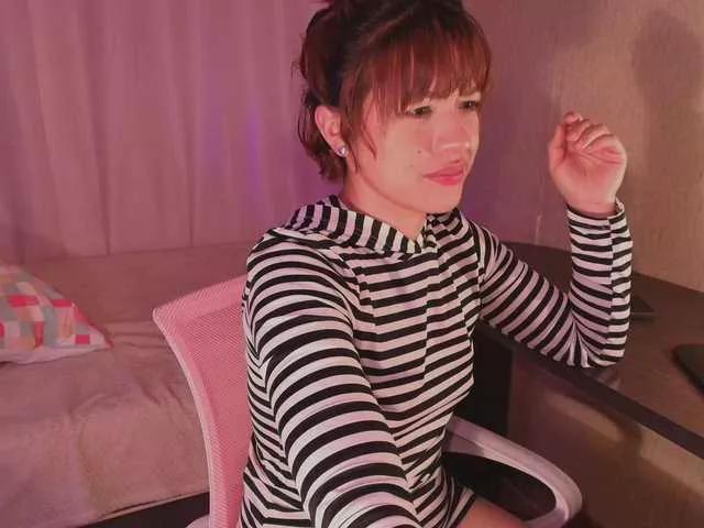 Offline Melyzamek27 on BongaCams