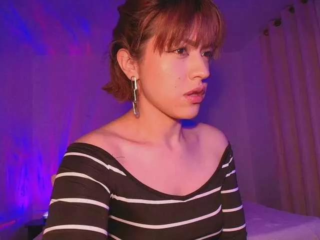 Offline Melyzamek27 on BongaCams