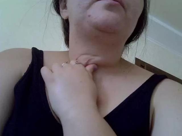midnightrose181 on BongaCams 