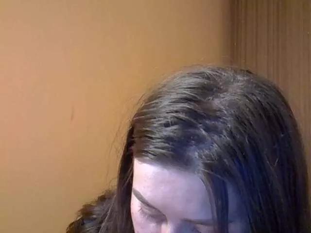 midnightrose181 on BongaCams 