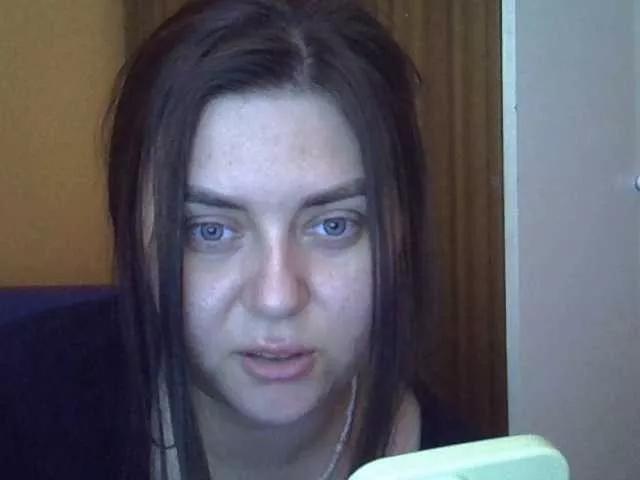 midnightrose181 on BongaCams 