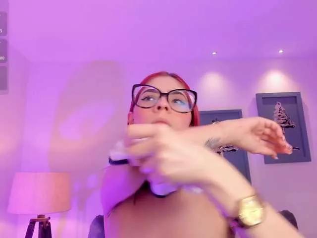 MilaRussell on BongaCams 