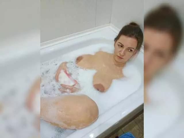 MilaSavory on BongaCams 