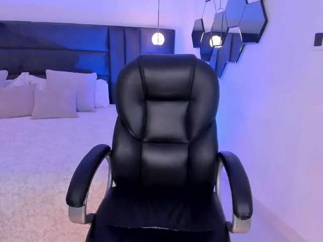 MileyCruz on BongaCams 