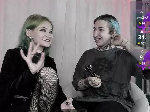 Milten-Trish on BongaCams 