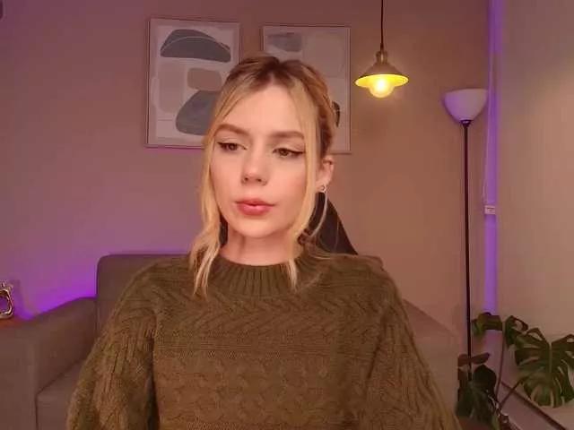 MirandaShaw on BongaCams 
