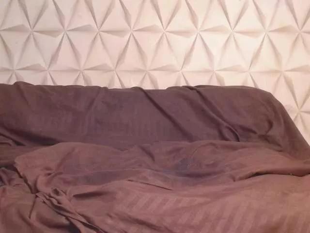 Offline Mollys-Charm777 on BongaCams