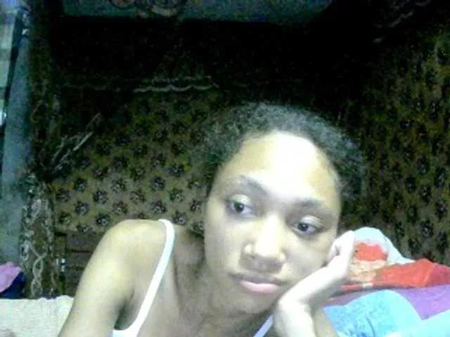 Monicaxa on BongaCams 