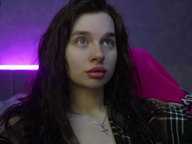 Freechat MossiPolli on BongaCams