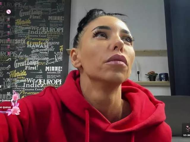MyaBlack on BongaCams 