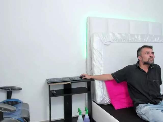 mylittlewhore18 on BongaCams 