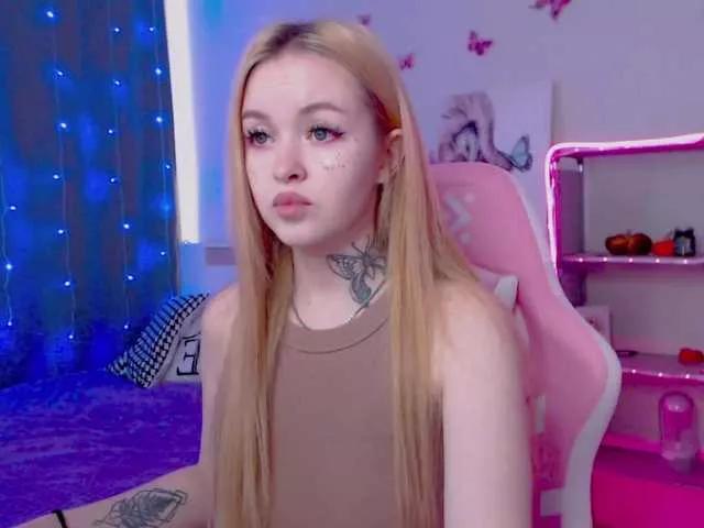 NaughtyMable on BongaCams 