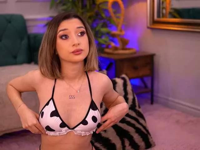 OdetteMason on BongaCams 