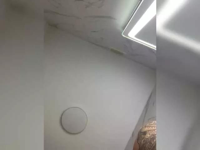 OriginalHOOLi on BongaCams 