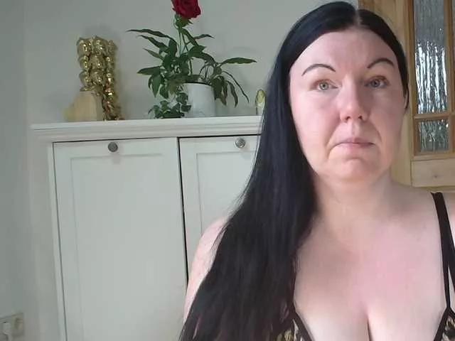 p6w-official on BongaCams 