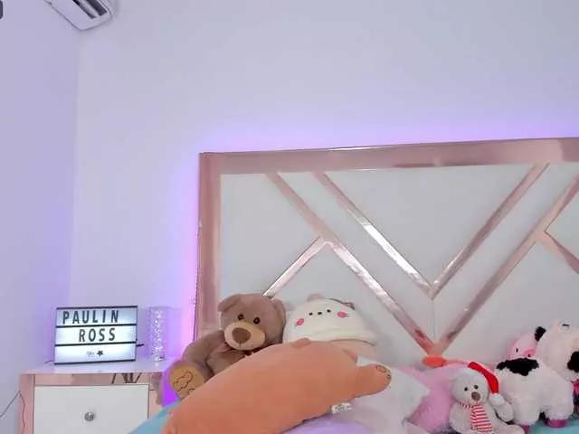 PaulinRoss on BongaCams 