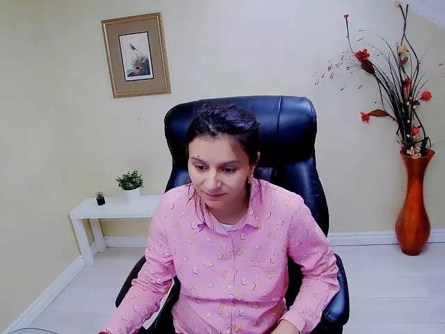 Pervertqueen on BongaCams 