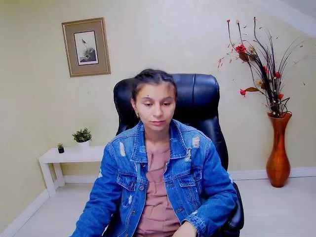 Pervertqueen on BongaCams 