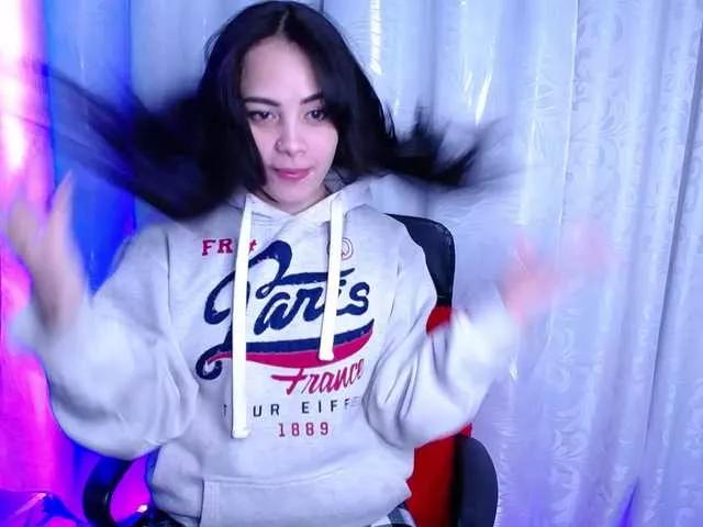 petitmariii on BongaCams 