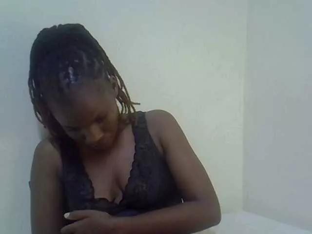 Pierra77 on BongaCams 
