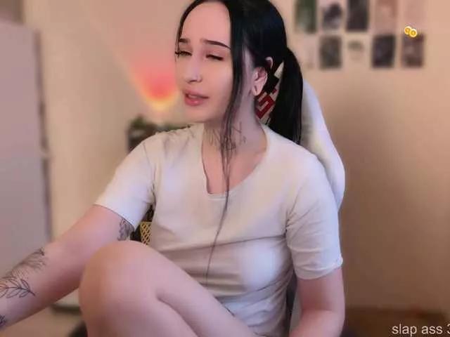 PinkyNastyx on BongaCams 