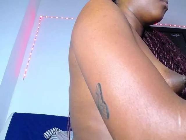 Pleassing-ebonny on BongaCams 