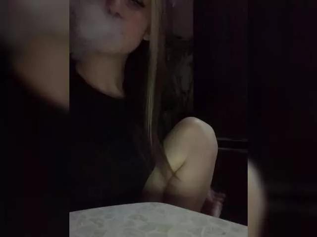 Offline Poli999 on BongaCams