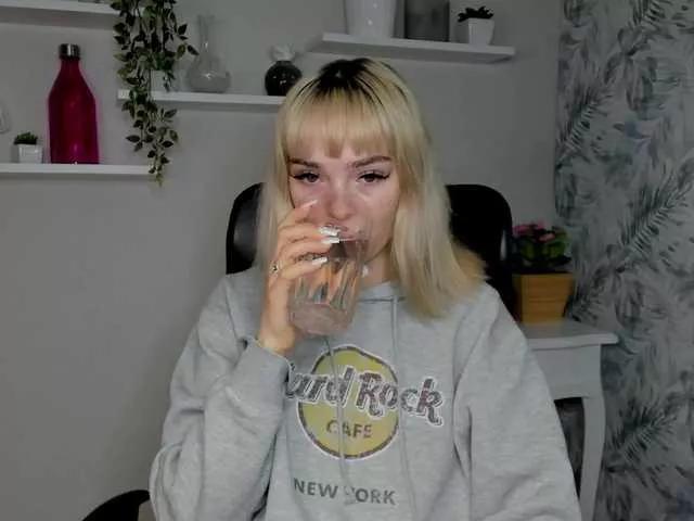 PollyExtasy on BongaCams 