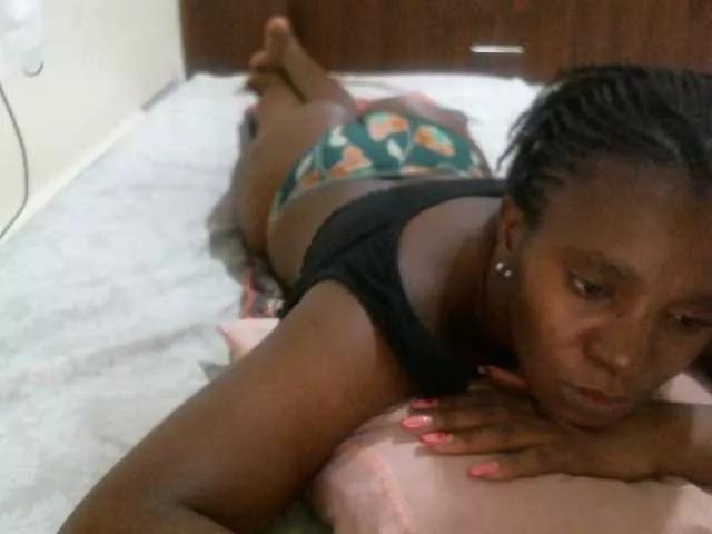 Queen-terry on BongaCams 