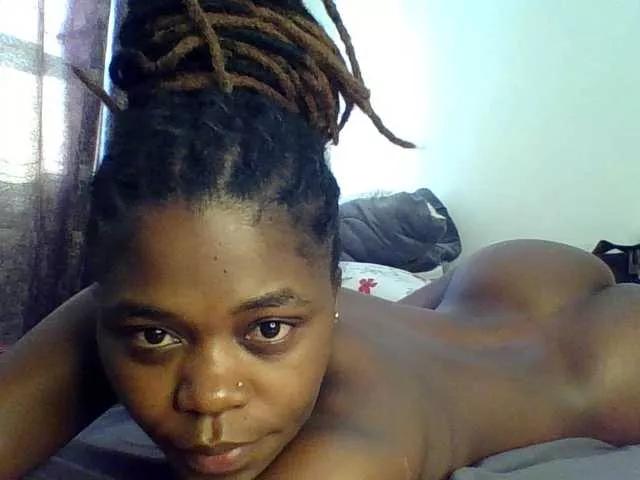 QueenJacky on BongaCams 