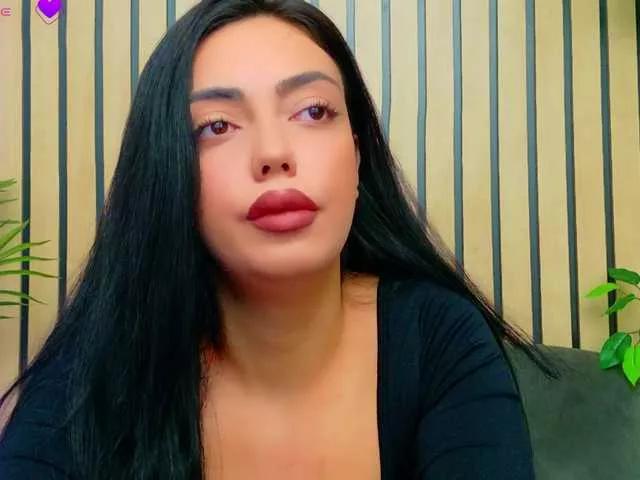 Raisa-Moon on BongaCams 