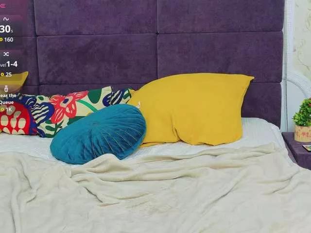 Raisa-Moon on BongaCams 