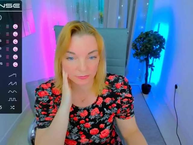 ReganLovely on BongaCams 