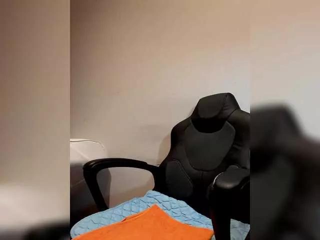 Offline Reife-dame on BongaCams