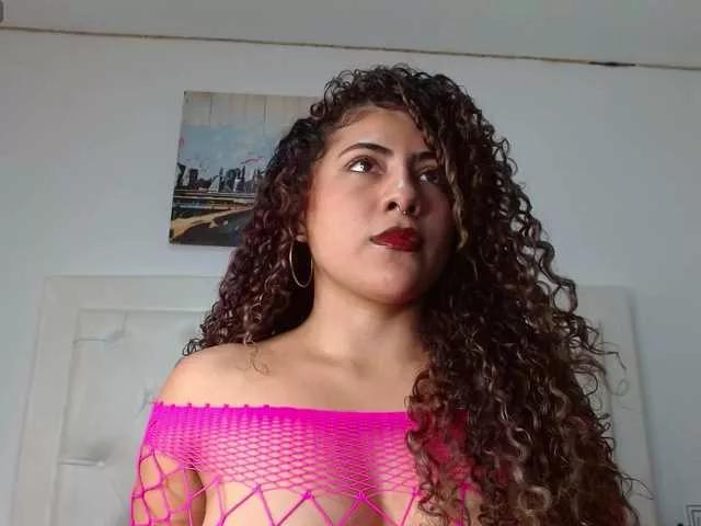 rouse-sexy-hotxx77 on BongaCams 