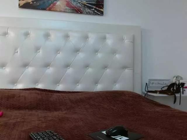 rouse-sexy-hotxx77 on BongaCams 