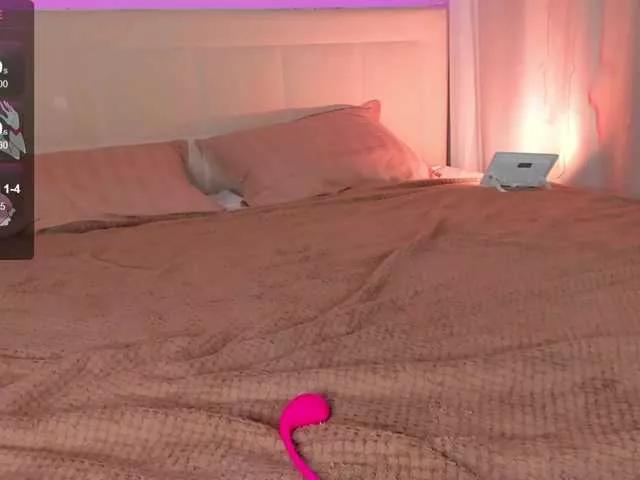 RuntyStrip on BongaCams 