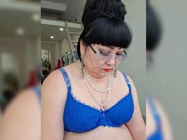 Rusanna123 on BongaCams 